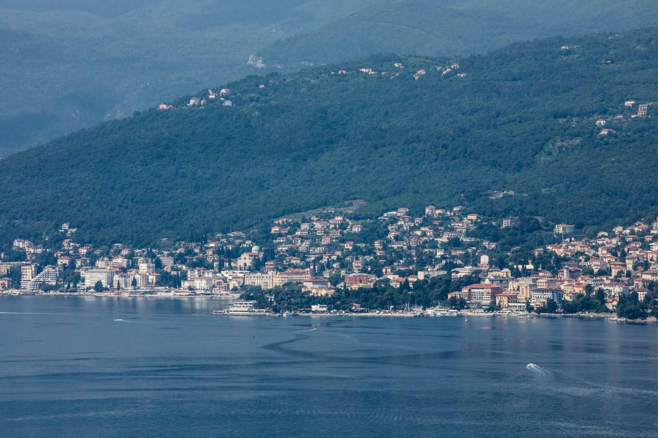 Vrata Jadrana 1 Leilighet Rijeka Eksteriør bilde